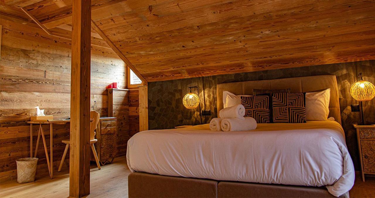 Le Vieux Chalet Cresuz Exterior photo